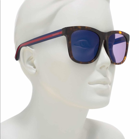 Gucci Other - Gucci sunglasses